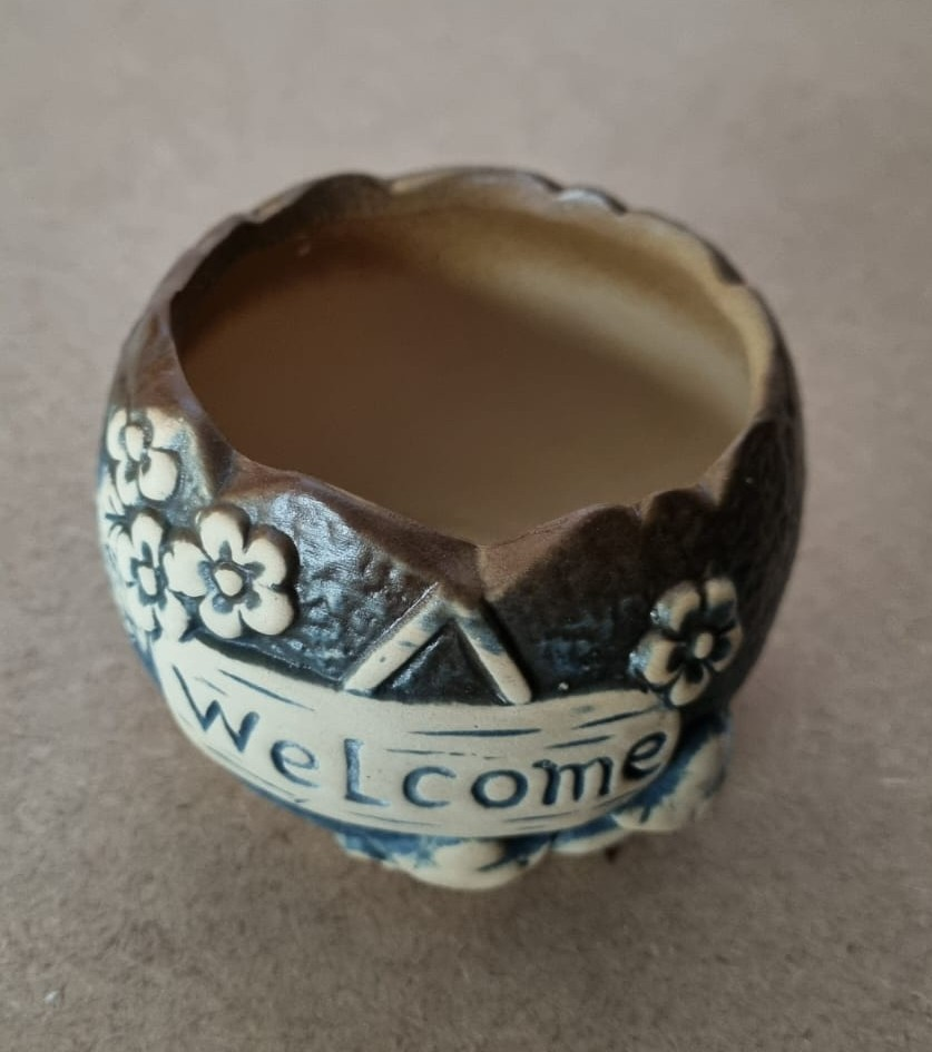 Ceramic Pot -Welcome
