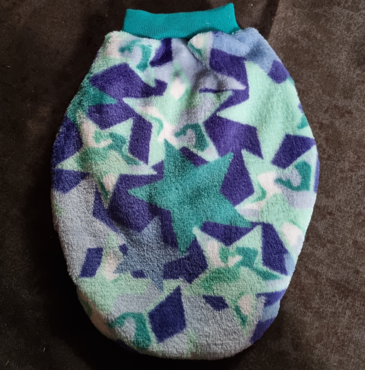 Dog Jersey - Coral Fleece - Std Unisex - XS - Green Stars