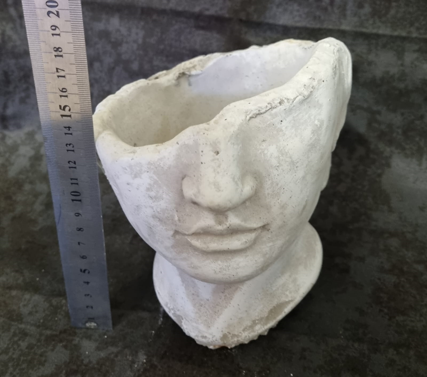 Cement Planter - Halfhead - Lrg