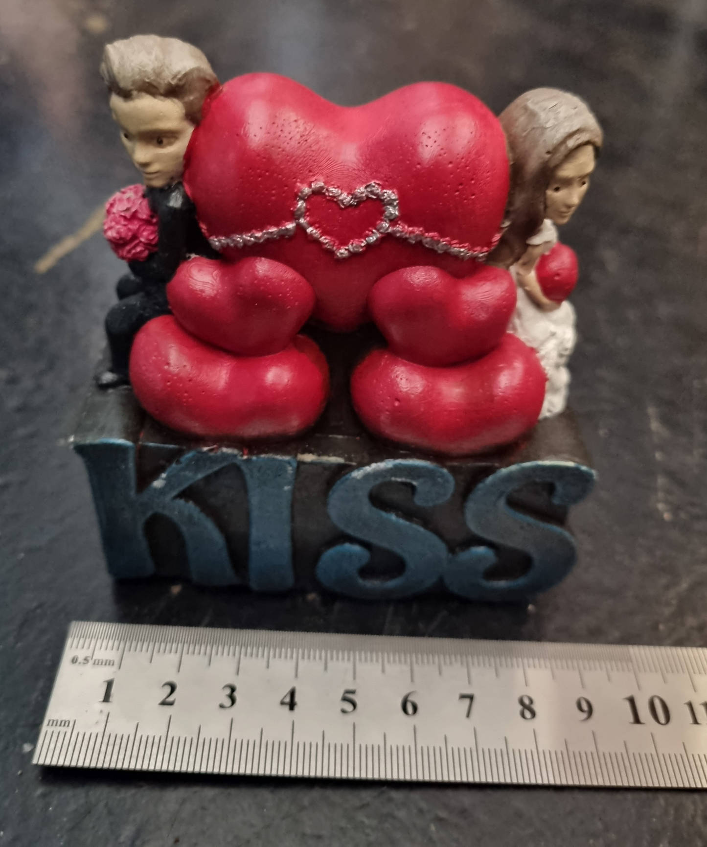 Cement Kiss Ornament - Painted